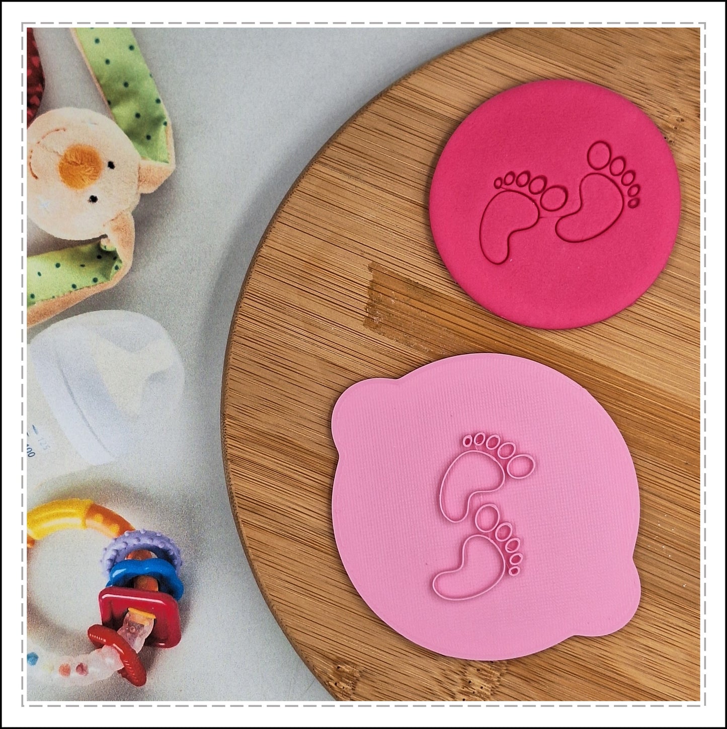 STAMP0017 - FOOT PRINTS