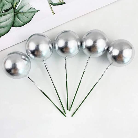 10Pcs SILVER BALL 2.5CM