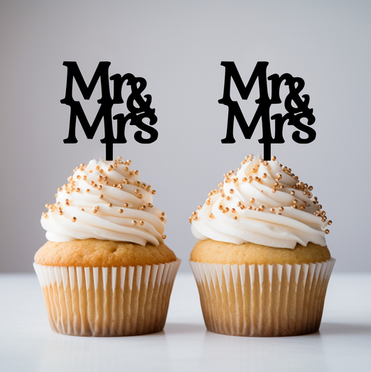 CUPCAKE005 - Mr & Mrs Cupcake Topper