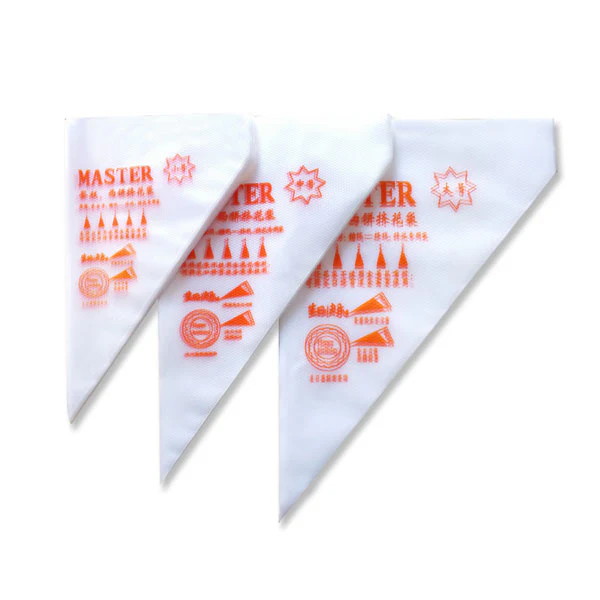 MASTER CHEF PIPING BAGS - PACK OF 100