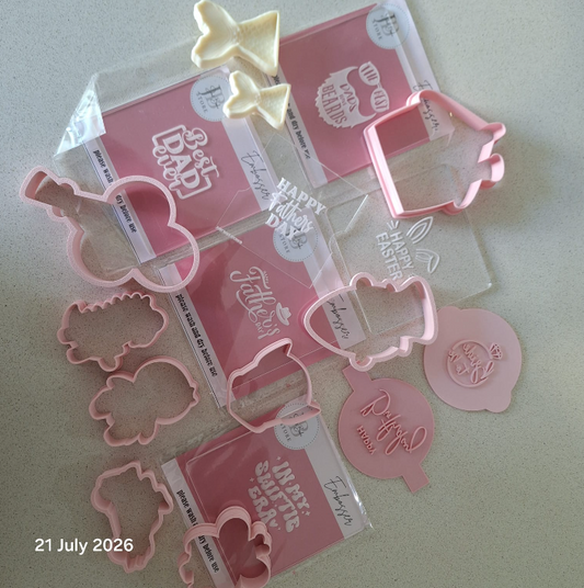 SALE BUNDLE 16 - Debossers and Cookie Cutters - Designs can be found on the website